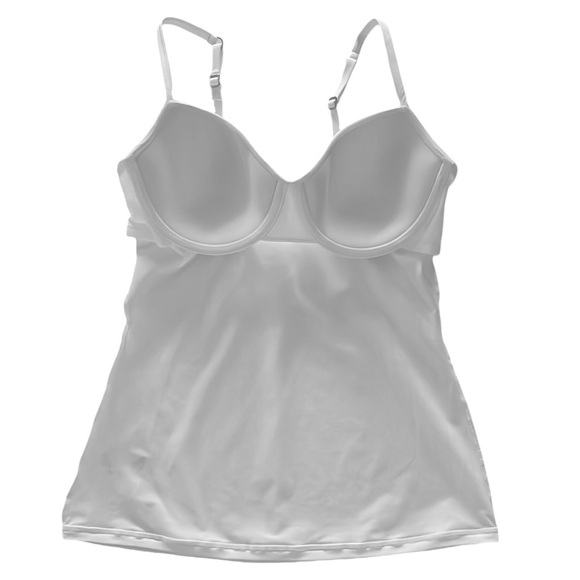 Hanro Allure Bra Camisole - Picture 11 of 16